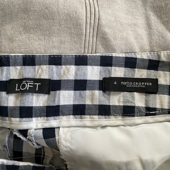 Ann Taylor Loft capris - Picture 2 of 4